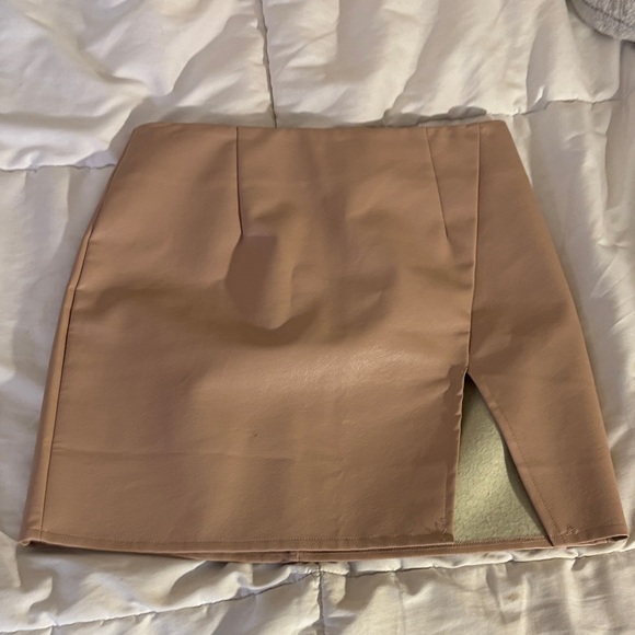 superdown Dresses & Skirts - Superdown Nude Mini Skirt